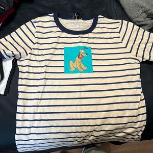 Disney Zara Pluto shirt never been worn but did rip off the tag.